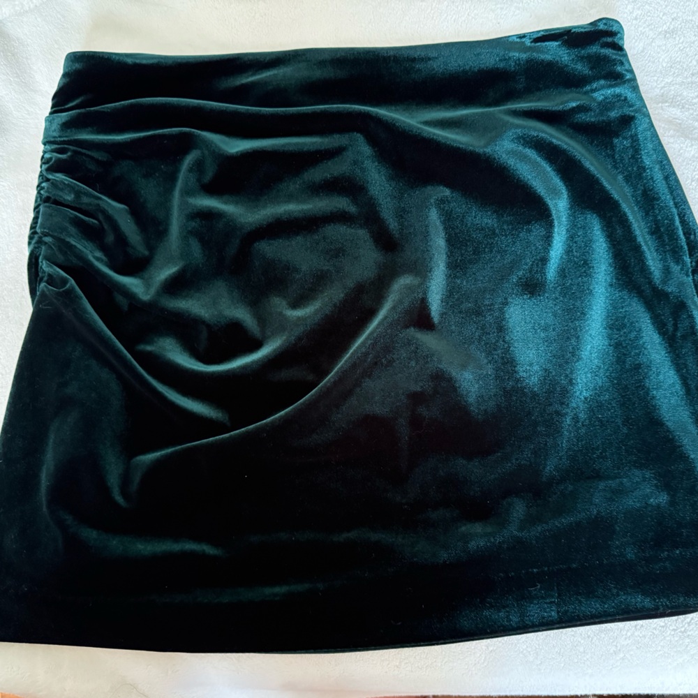 Vici Green Mini Pencil Skirt Cocktail